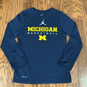 Nike, Boy, Jordan Michigan Basketball Long Sleeve Dri-Fit Shirt, Size S